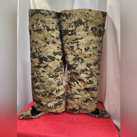 AW.BOOT - Picture 3 of 7